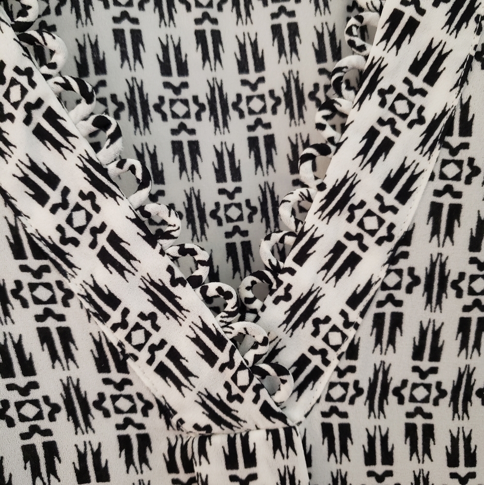 Business blouse - Picture 2 of 5
